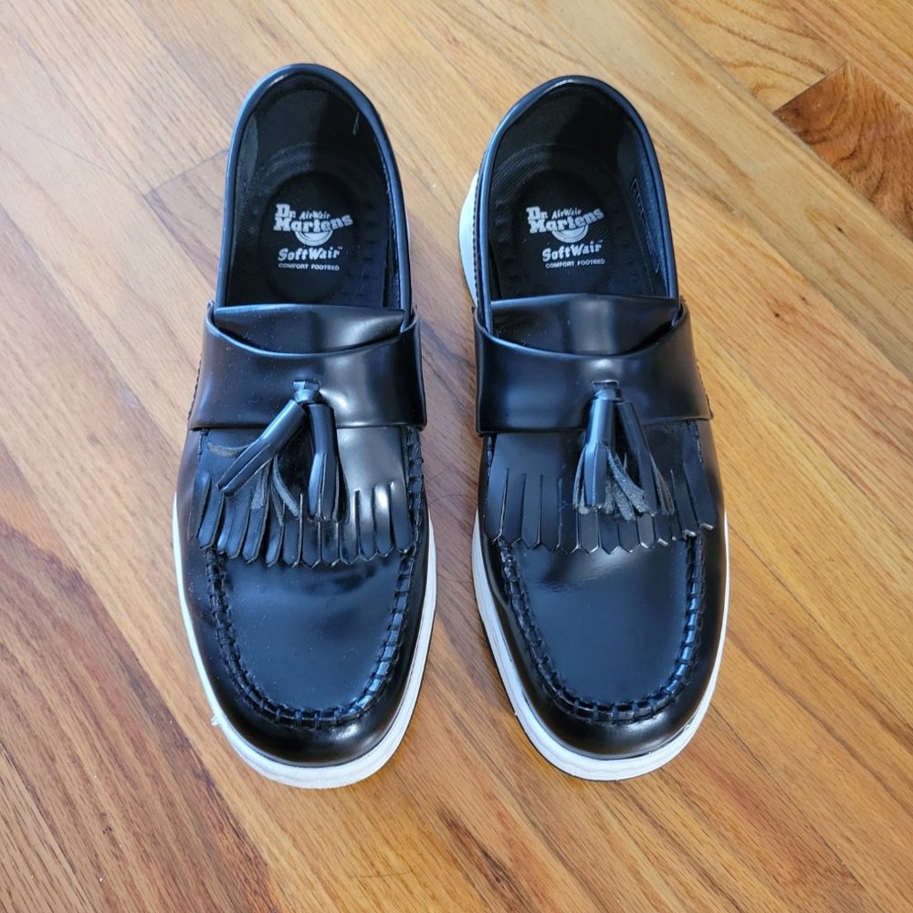Dr. Martens SoftWair Tassel Loafers Men US8 WOMEN US9